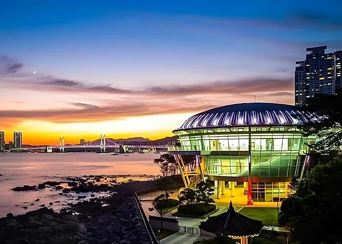Toyoko Haeundae 2 3*
